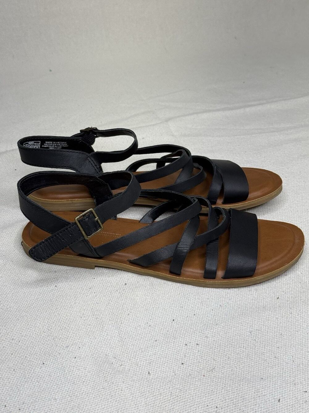 TOMS Leather Sandals (black) - Size 8